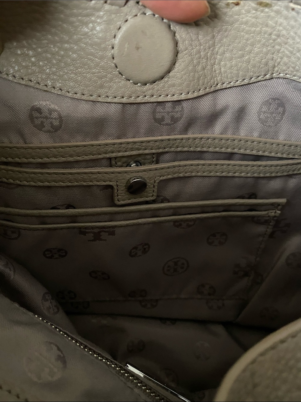 Tory Burch Marion Whipstitch Hobo bag Pebbled Leather - Picture 4 of 15